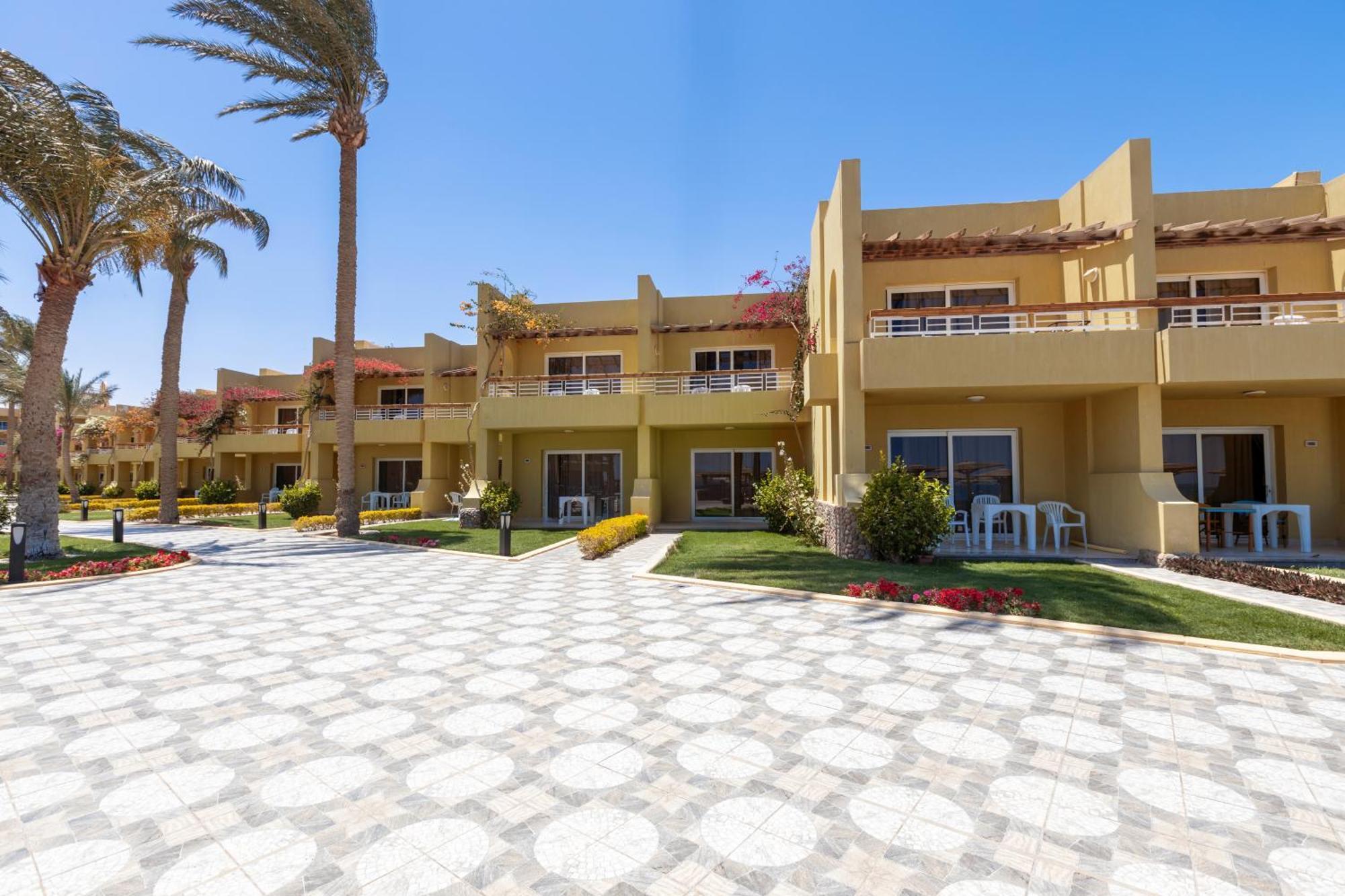 Palm Families And Couples Only 4* Gurdaka